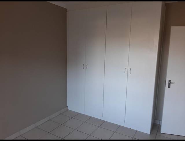 2 BEDROOM PROPERTY TO RENT IN BURGUNDY ESTATE